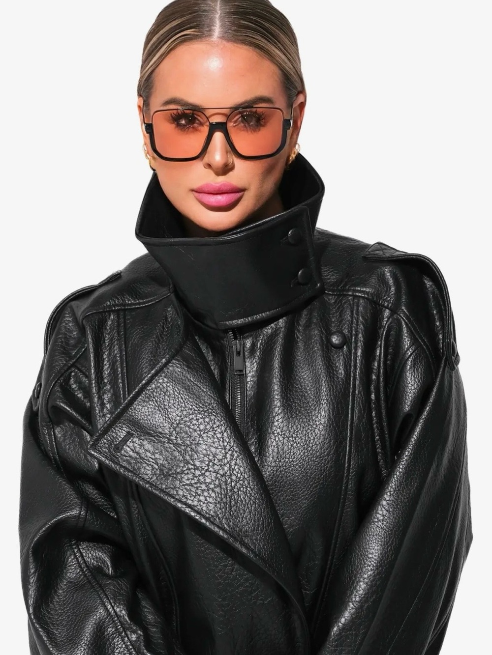 Outlining Statement Aviator Shades - Picture 8 of 9